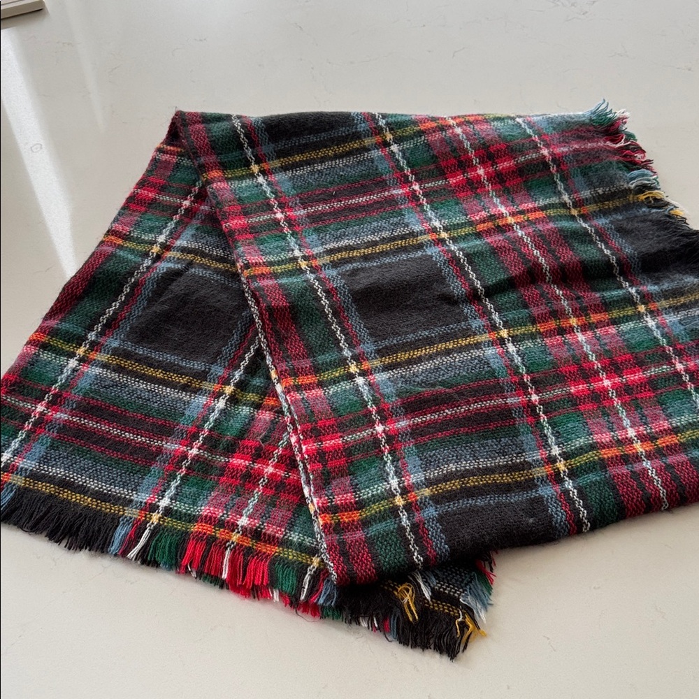 Merona Target Navy Plaid Tartan Blanket Scarf 🧣 *New